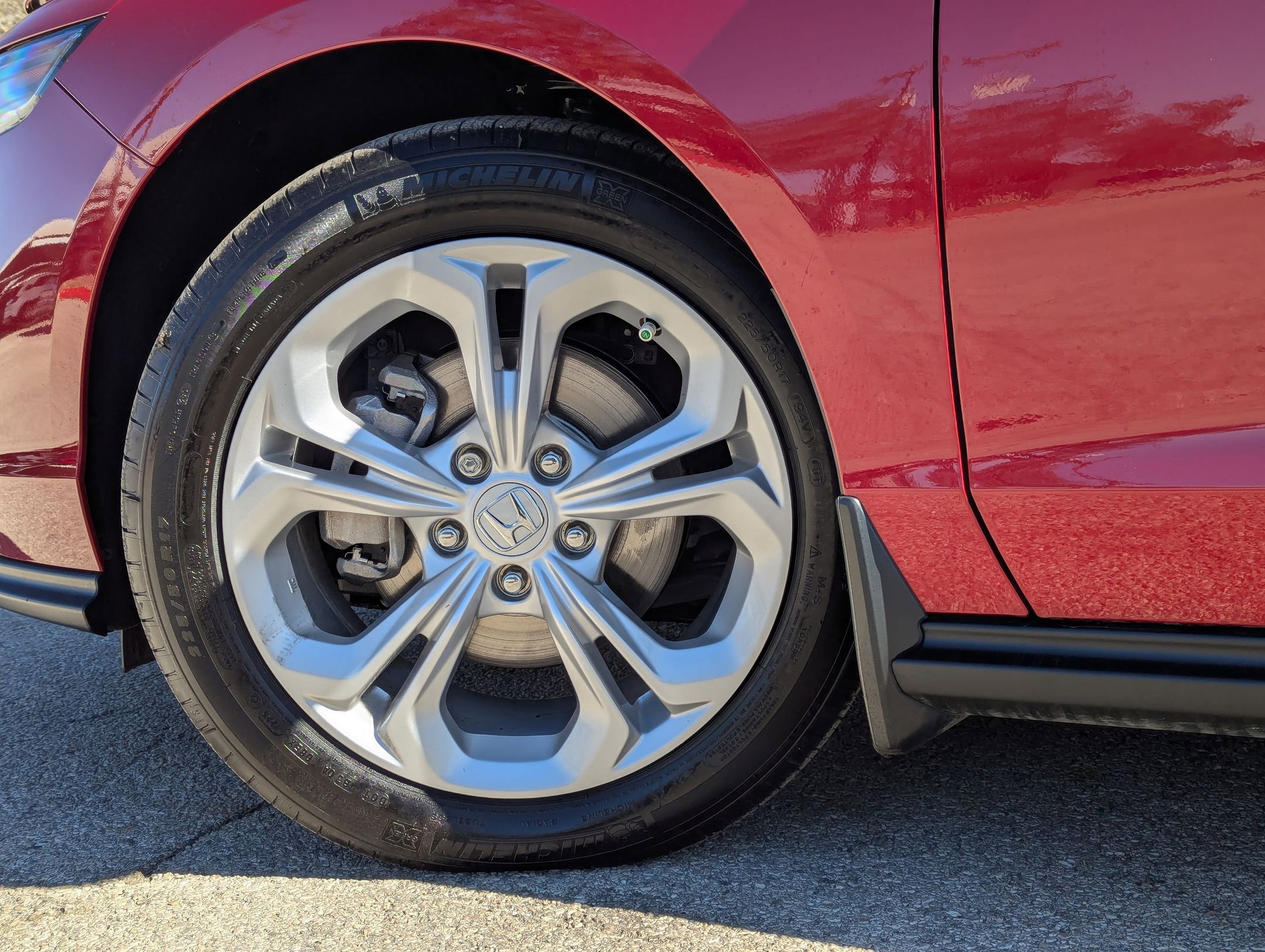 Used 2025 Honda Accord LX image 30