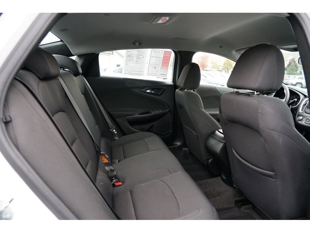 Used 2020 Chevrolet Malibu LS image 27