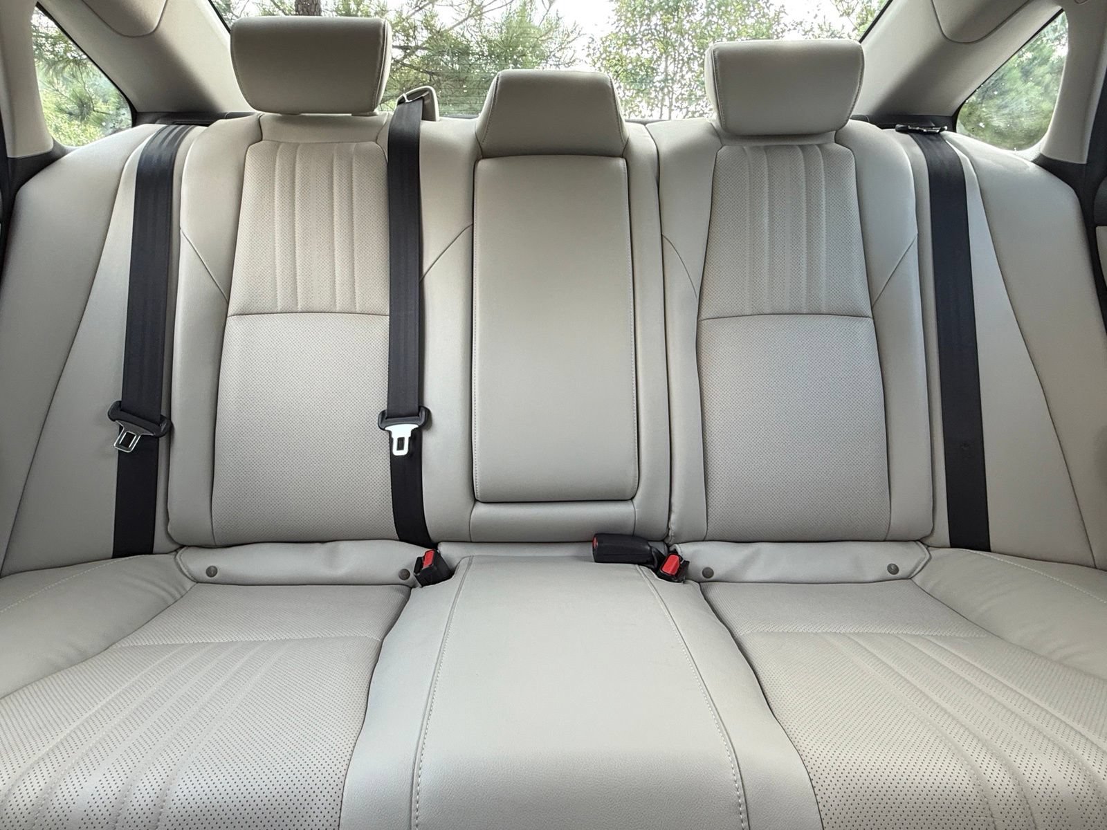 Used 2018 Honda Accord EX-L image 42