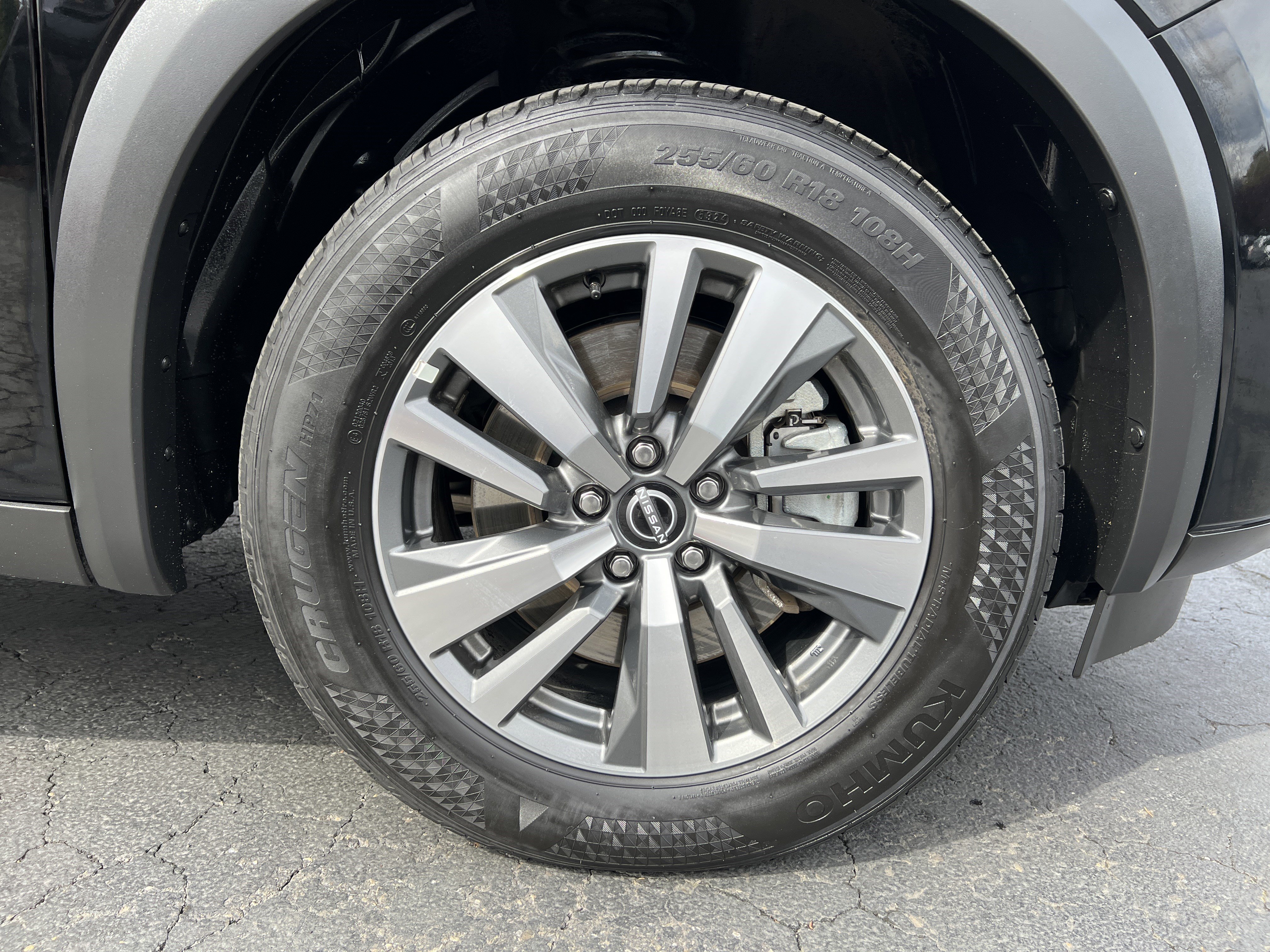 Used 2025 Nissan Pathfinder SL AWD/4WD image 10