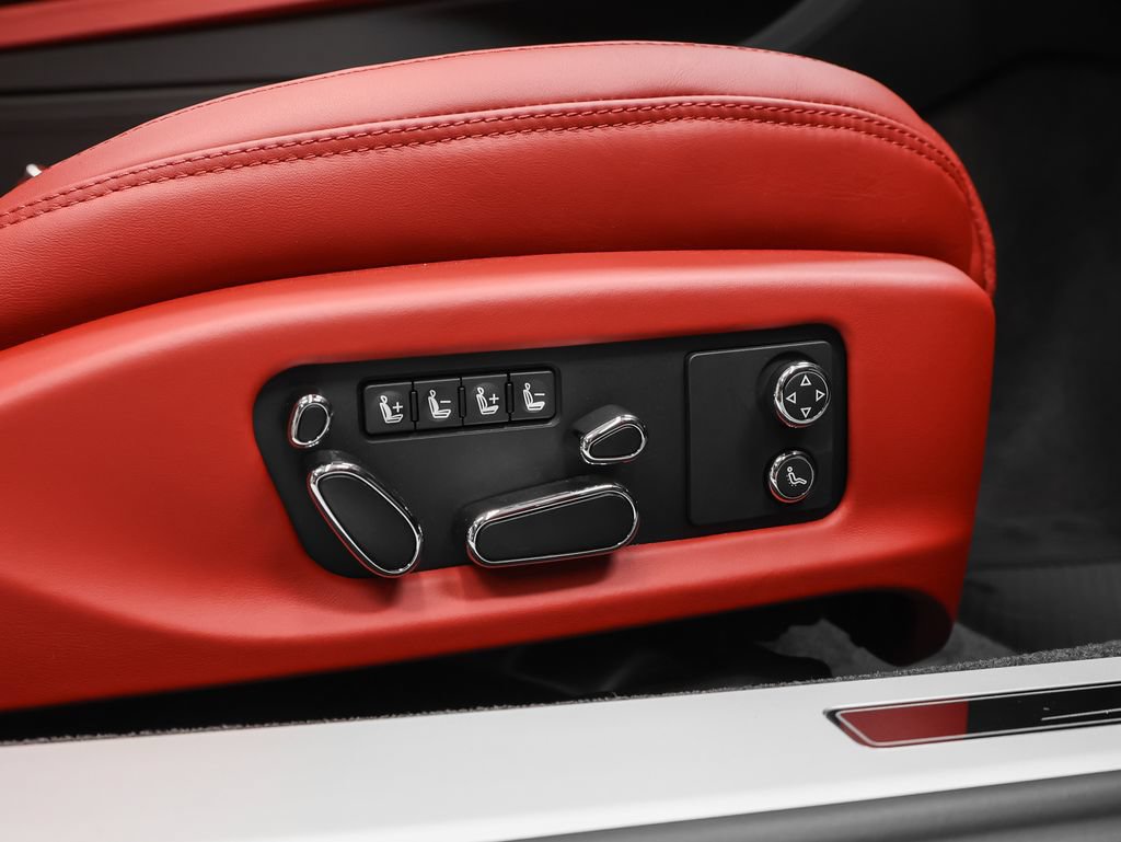 Used 2024 Bentley Continental GT Mulliner AWD/4WD image 18