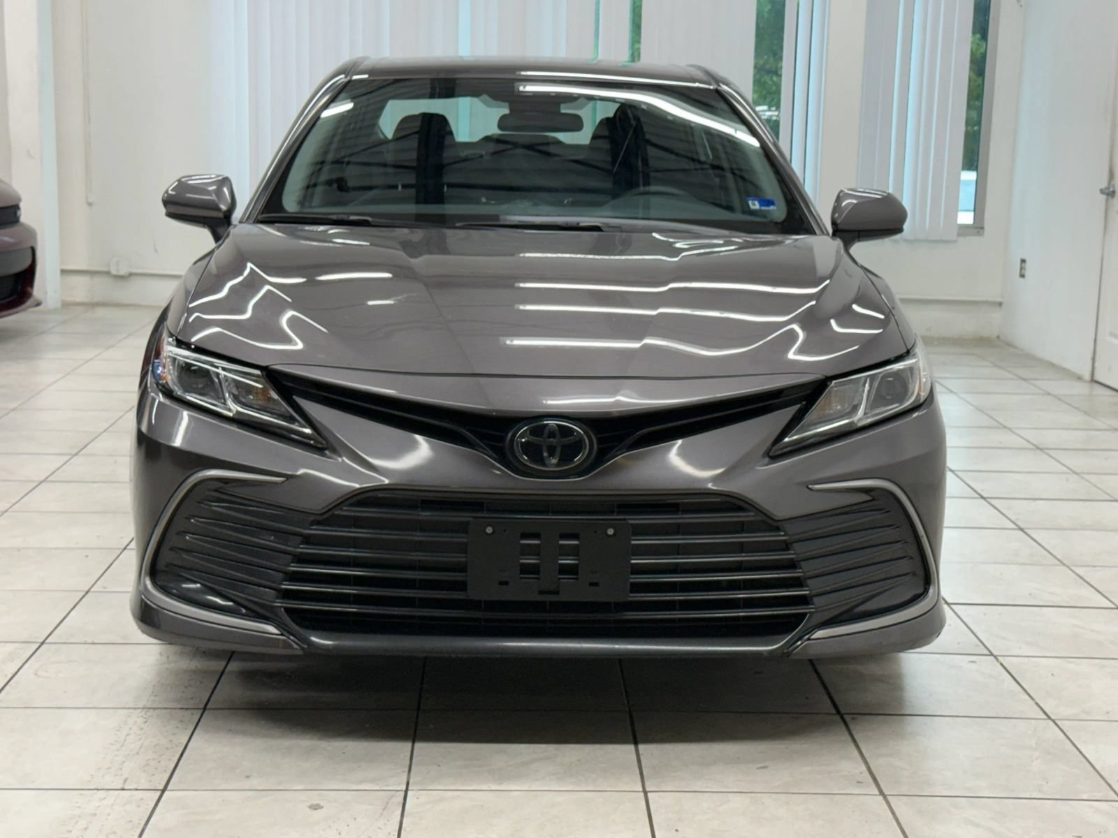 Used 2022 Toyota Camry LE FWD image 2