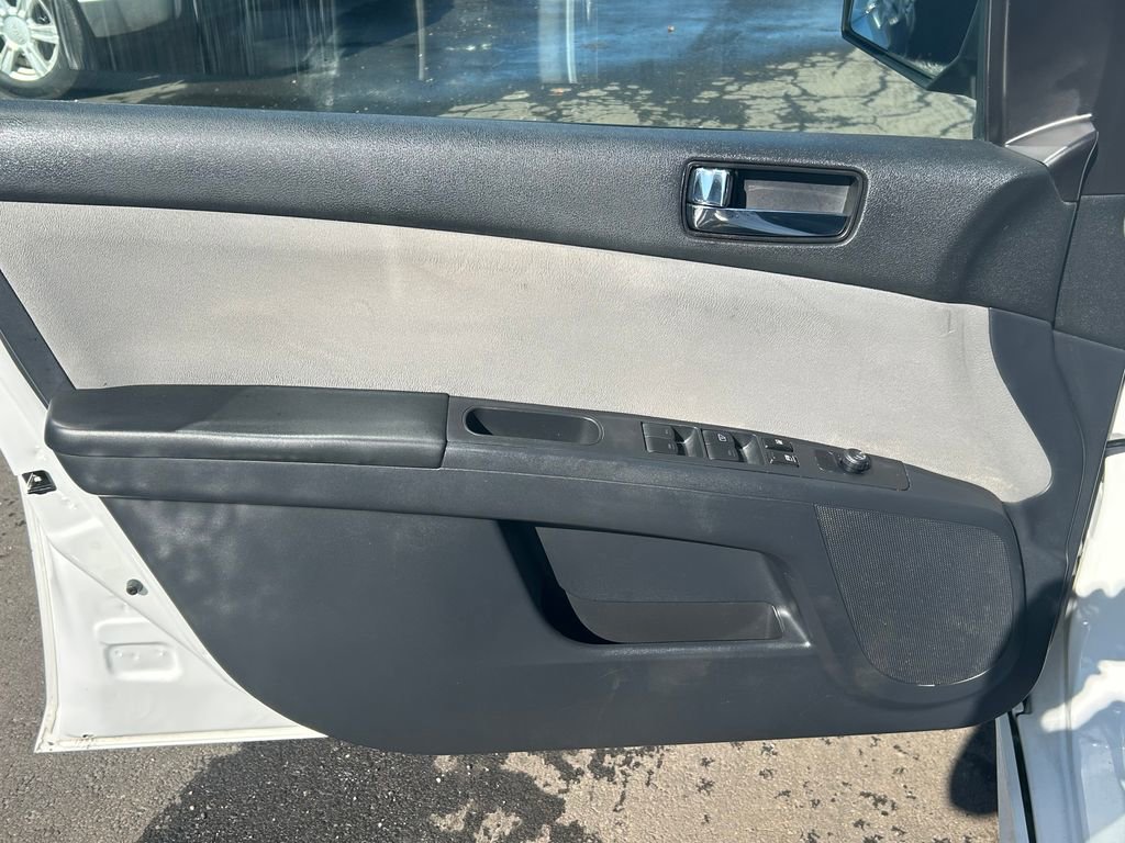 Used 2012 Nissan Sentra 2.0 SR image 14