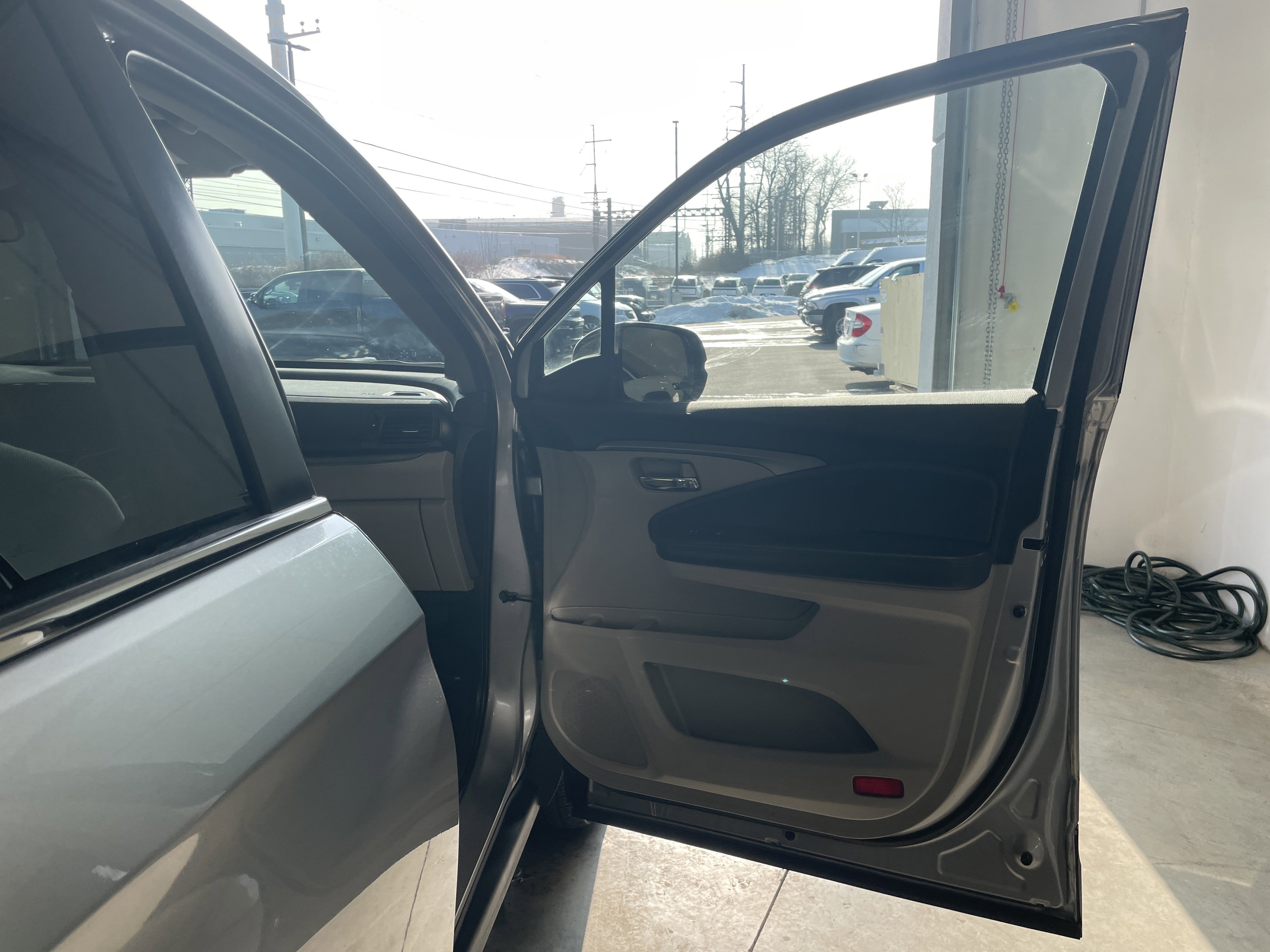 Used 2021 Honda Pilot EX image 8