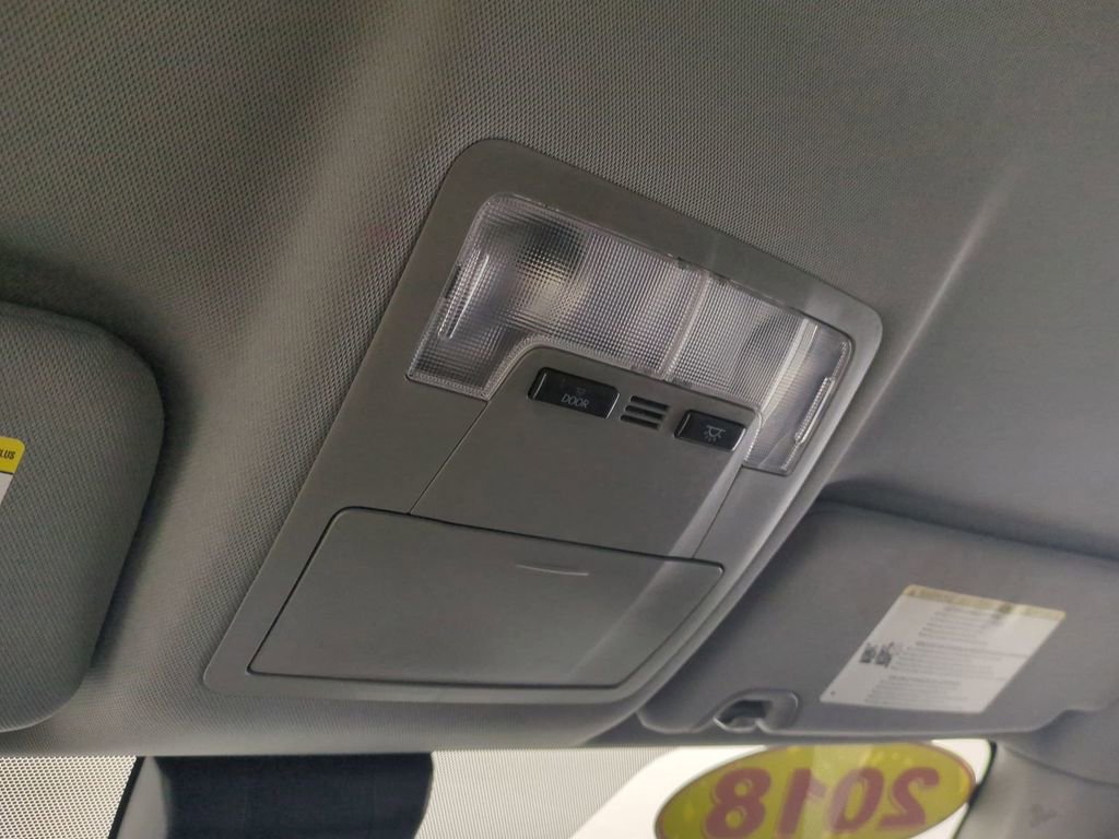 Used 2018 Toyota Highlander Plus image 24