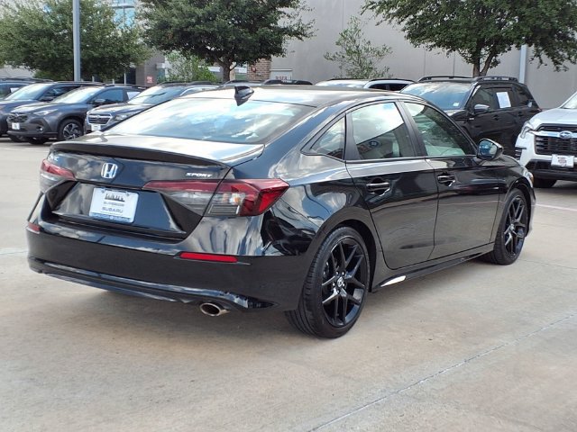 Used 2025 Honda Civic Sport image 4