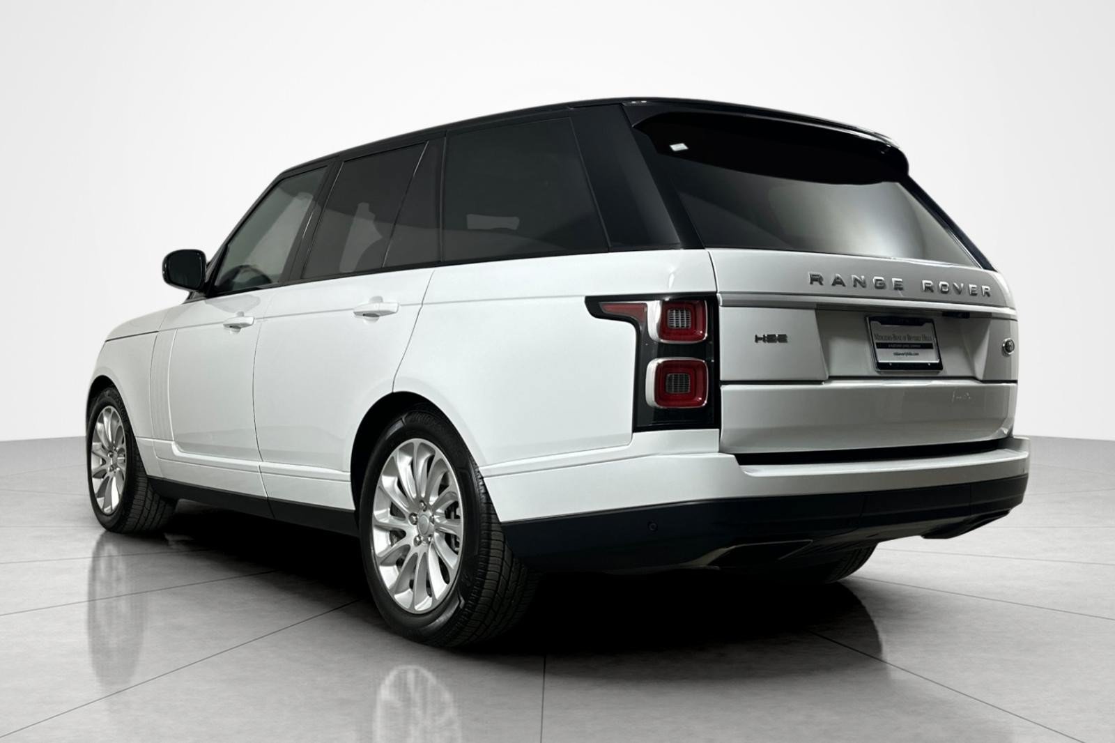Used 2019 Land Rover Range Rover HSE AWD/4WD image 3
