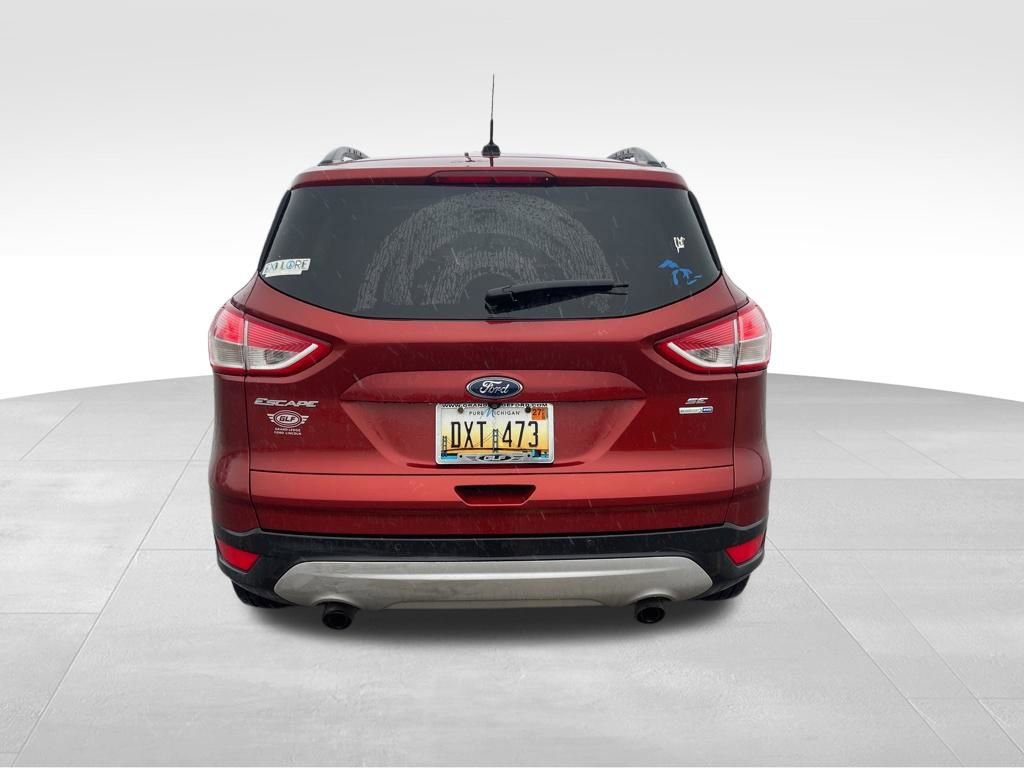 Used 2016 Ford Escape SE w/ Equipment Group 201A image 6