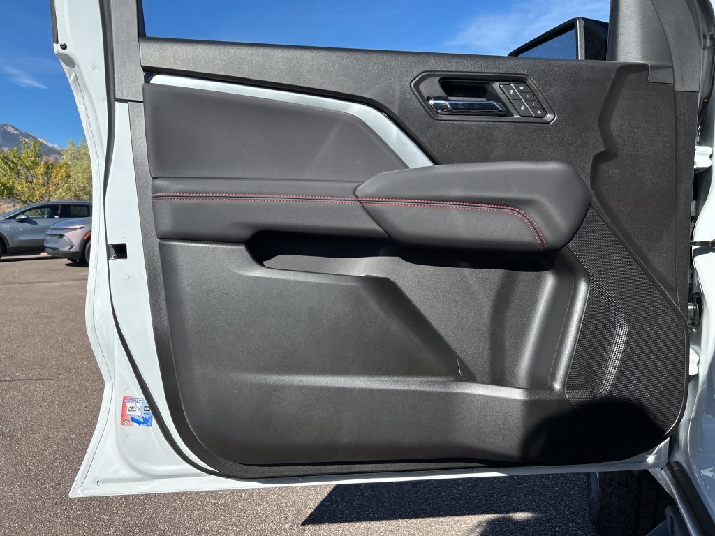 New 2026 Chevrolet Colorado Z71 w/ Technology Package AWD/4WD image 25
