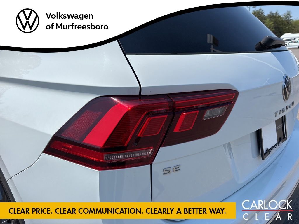 Certified 2022 Volkswagen Tiguan SE w/ Panoramic Sunroof Package image 13