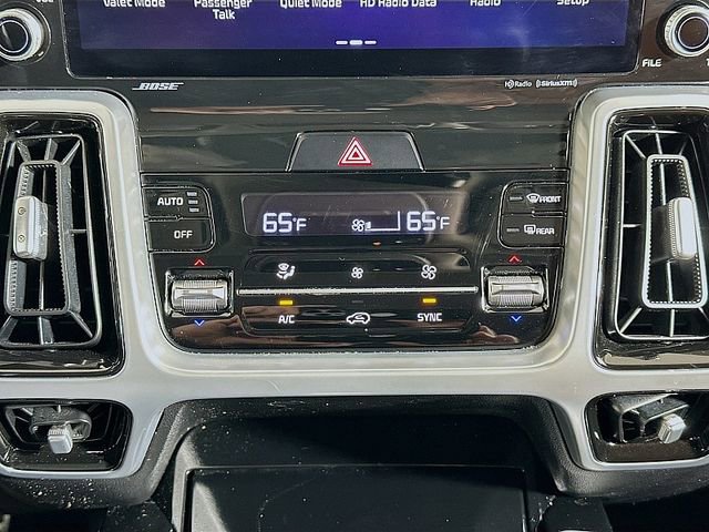 Used 2022 Kia Sorento SX Prestige w/ Rust Color Package AWD/4WD image 18