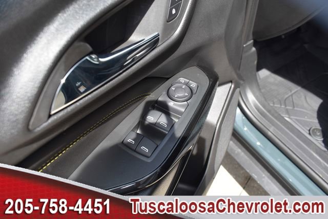 New 2026 Chevrolet Trax LT w/ Midnight Edition FWD image 13