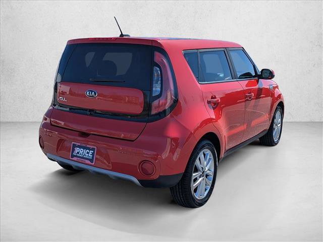 Used 2019 Kia Soul + image 2