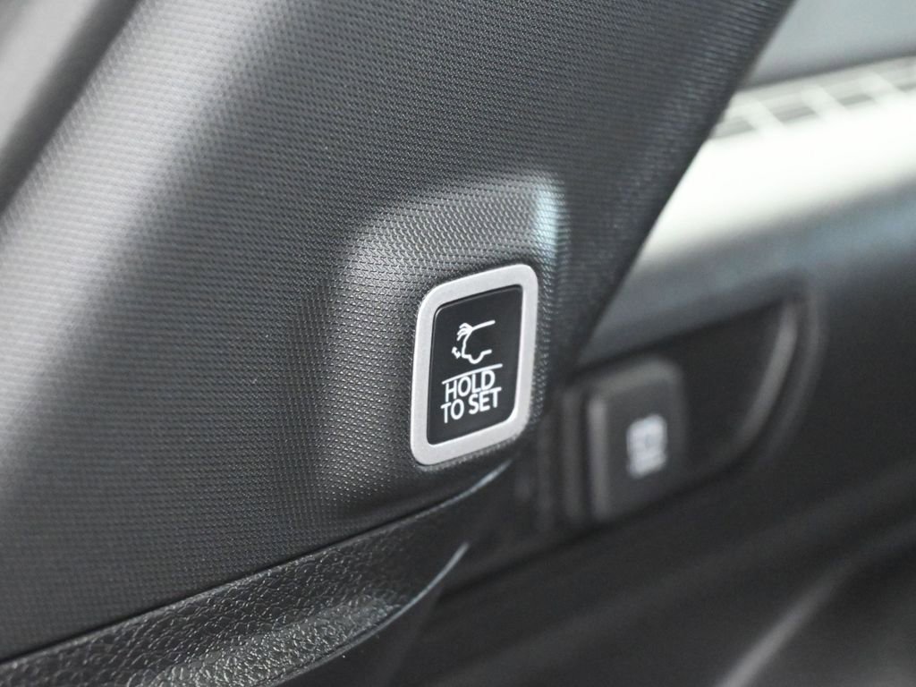 New 2026 Jeep Grand Cherokee Laredo X image 34