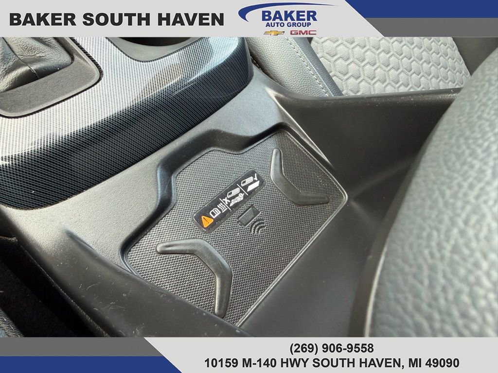 Used 2020 Chevrolet Colorado Z71 image 32