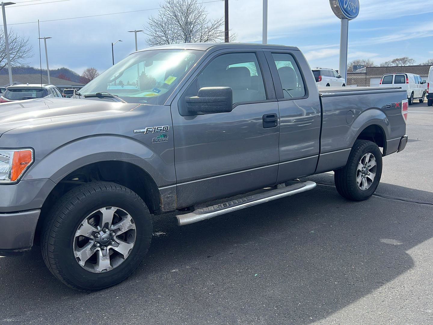 Used 2012 Ford F150 STX w/ STX Decor Pkg image 13