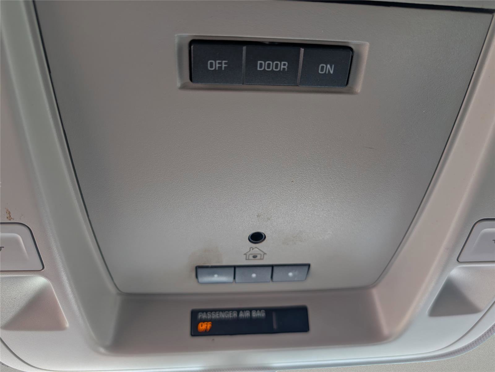 Used 2015 GMC Sierra 1500 SLE w/ SLE Value Package image 12