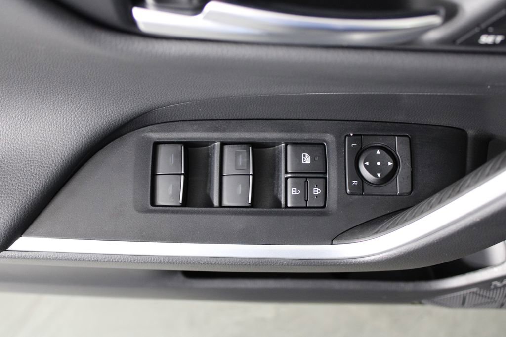 Used 2025 Toyota RAV4 Limited w/ Weather Package FWD image 25