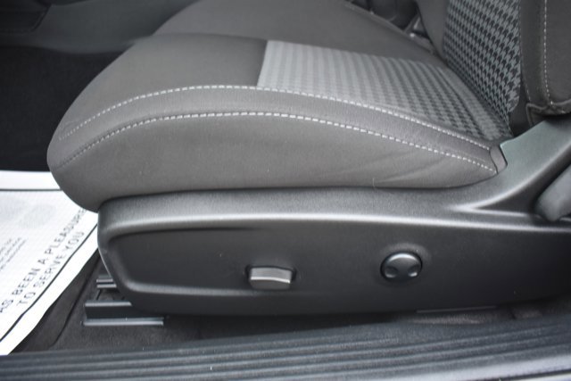 Used 2022 Dodge Challenger R/T image 13