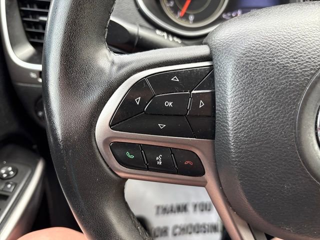 Used 2021 Jeep Cherokee Latitude Lux w/ Comfort/Convenience Group image 12
