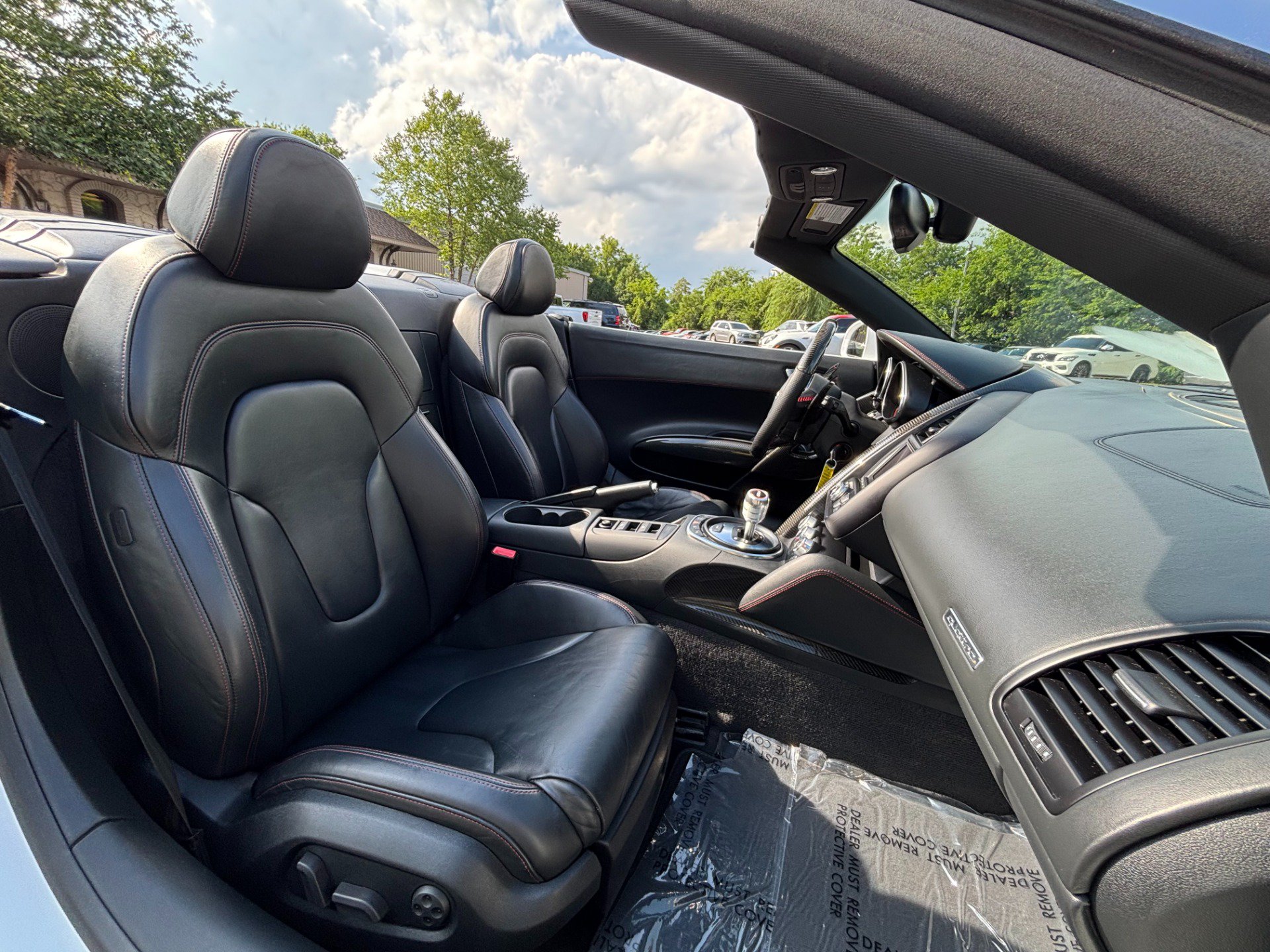 Used 2011 Audi R8 V10 AWD/4WD image 40