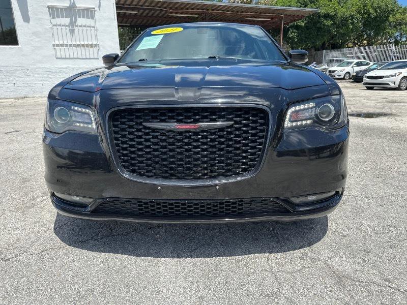 Used 2021 Chrysler 300 S image 8