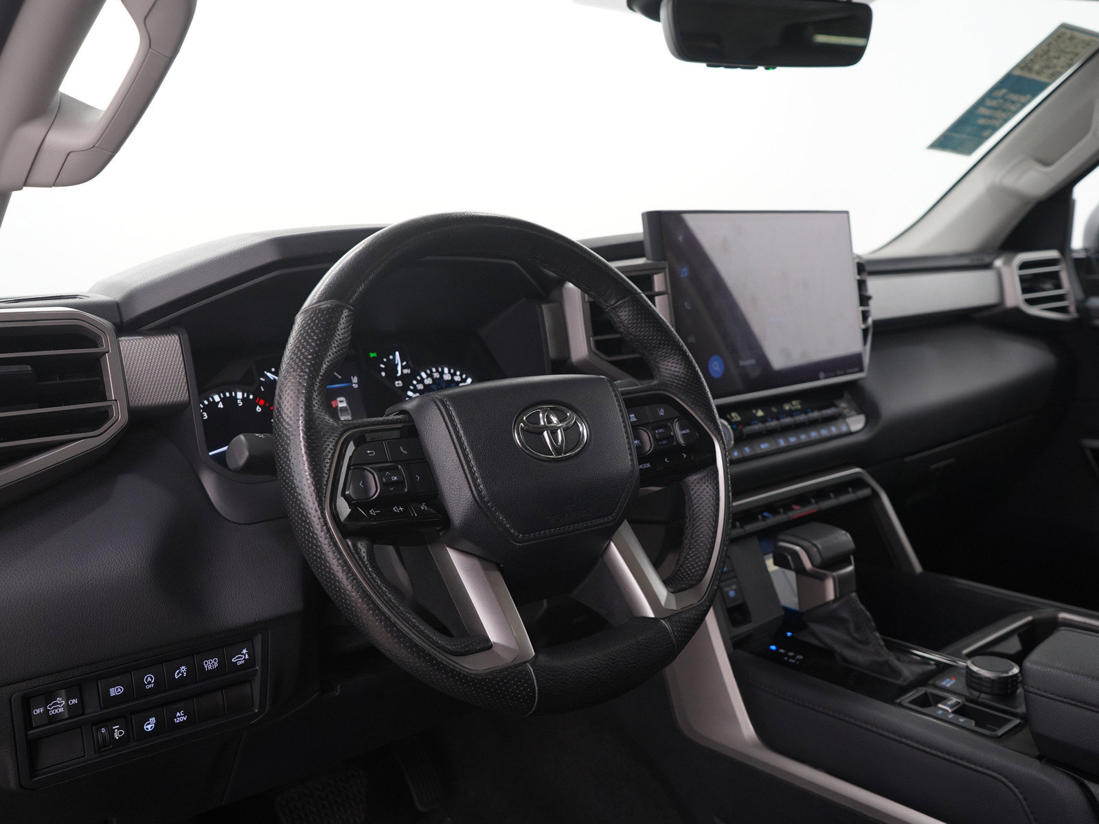 Used 2022 Toyota Tundra Limited AWD/4WD image 27