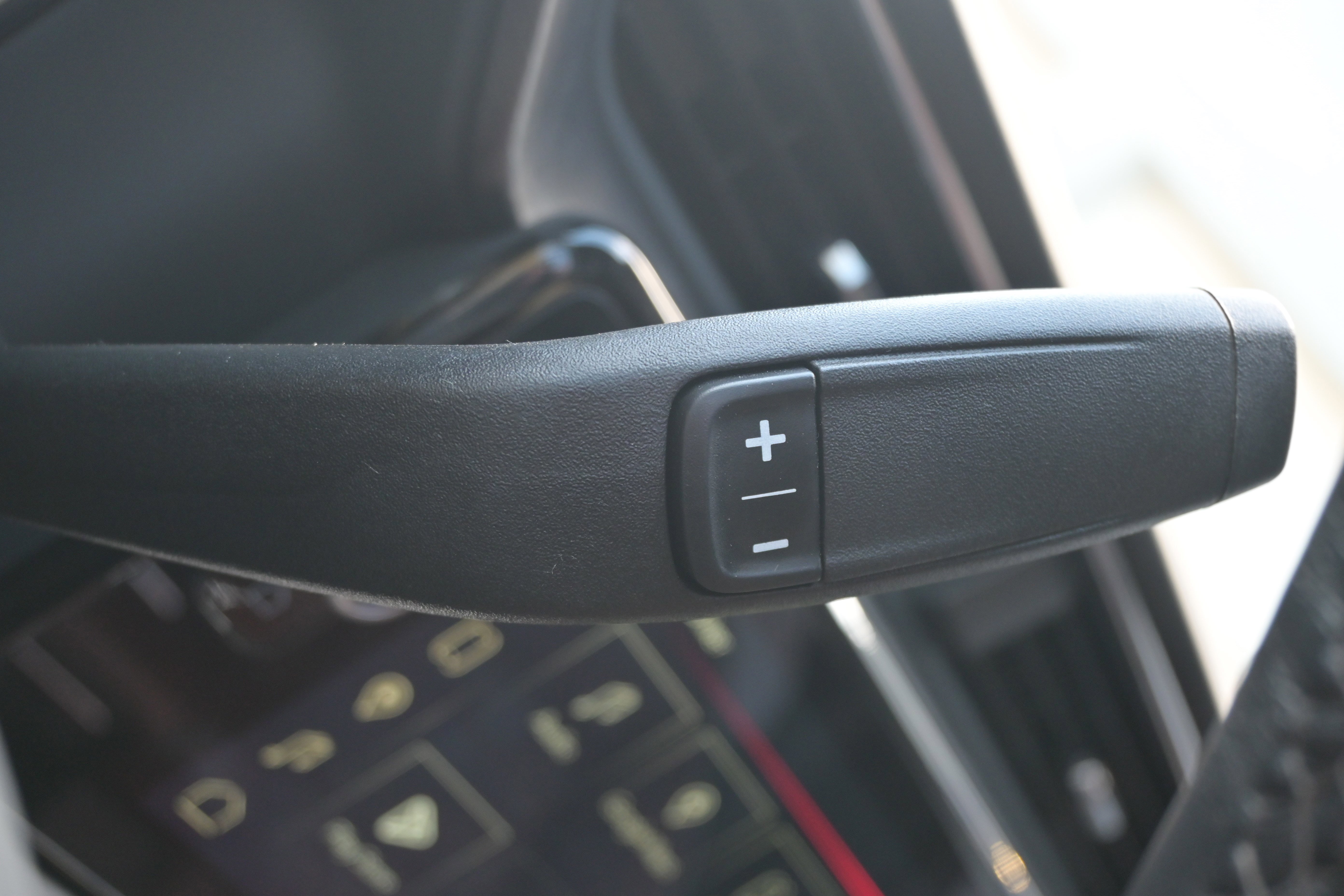 Used 2025 GMC Sierra 2500 Denali Ultimate image 28