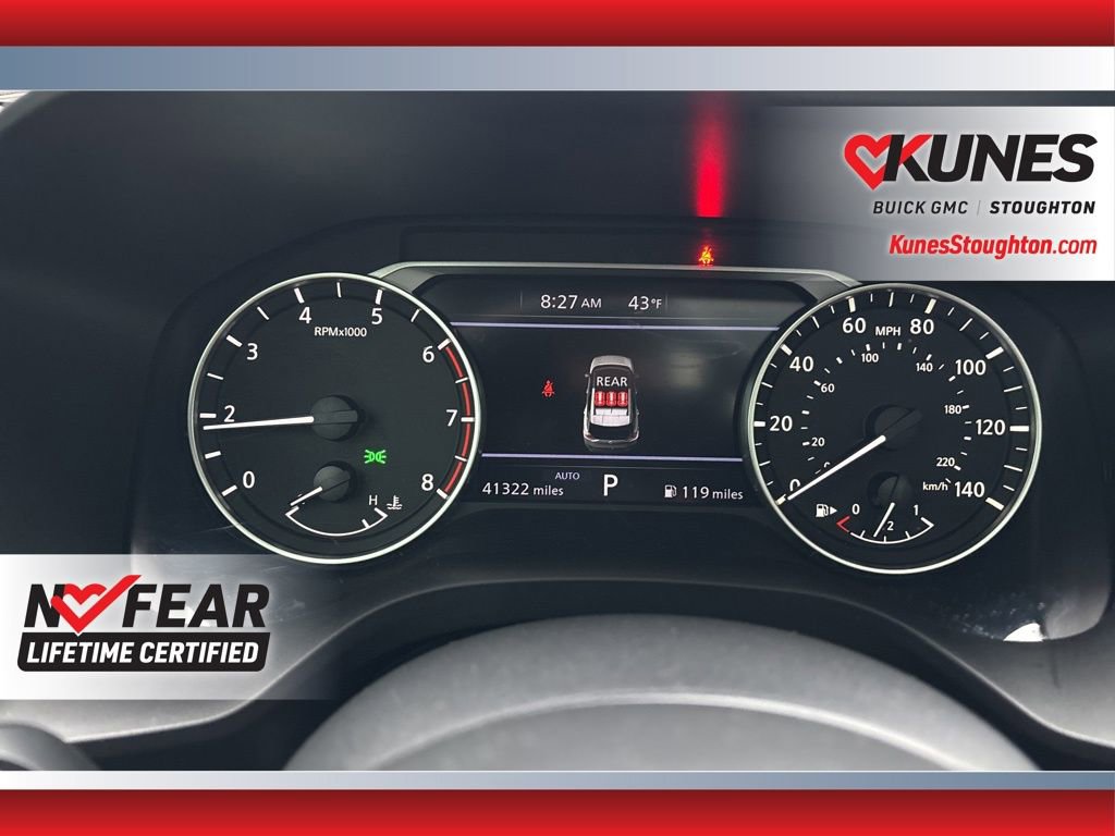 Used 2023 Nissan Rogue SV w/ SV Premium B Package image 14