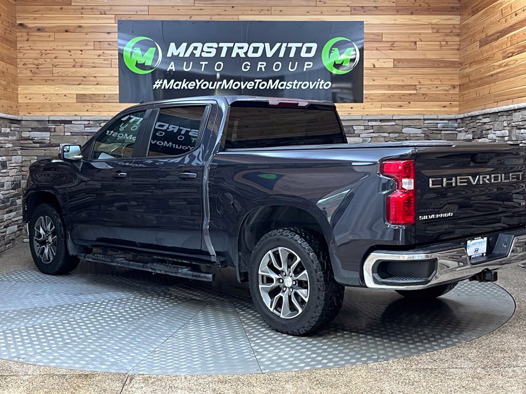 Used 2022 Chevrolet Silverado 1500 LT AWD/4WD image 8