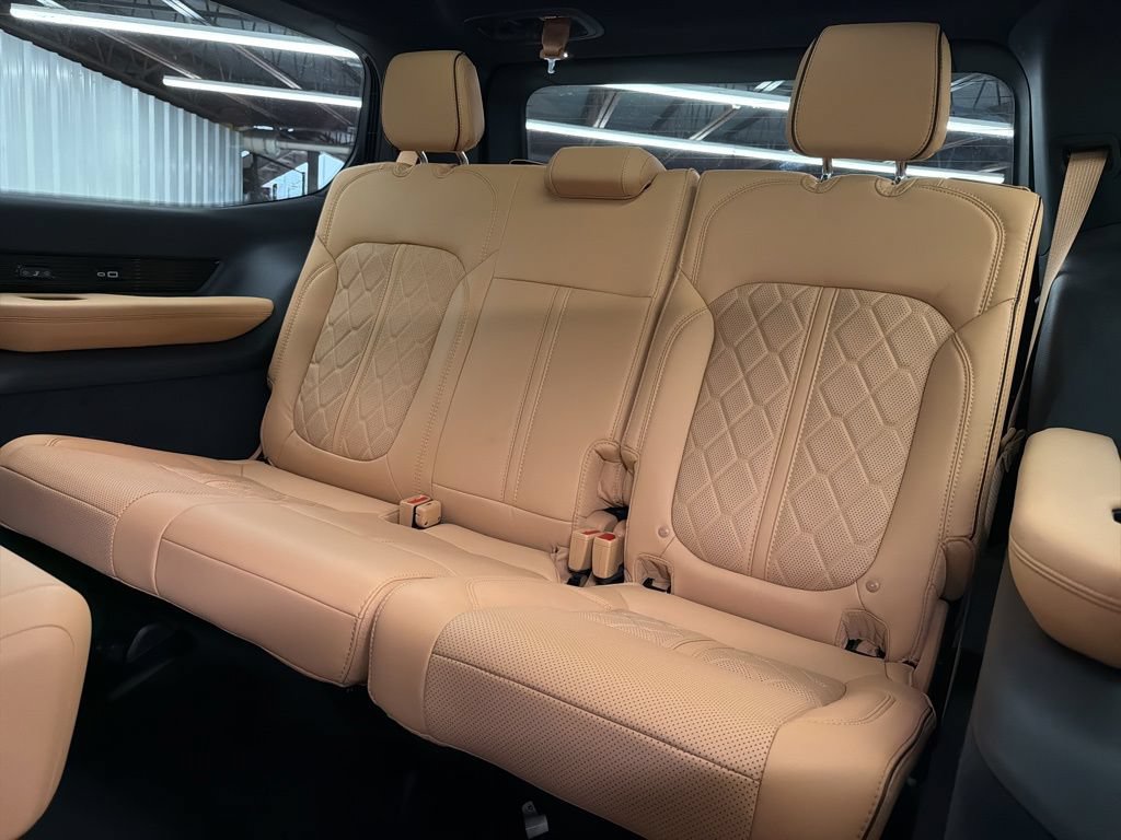 New 2026 Jeep Grand Wagoneer Summit AWD/4WD image 14
