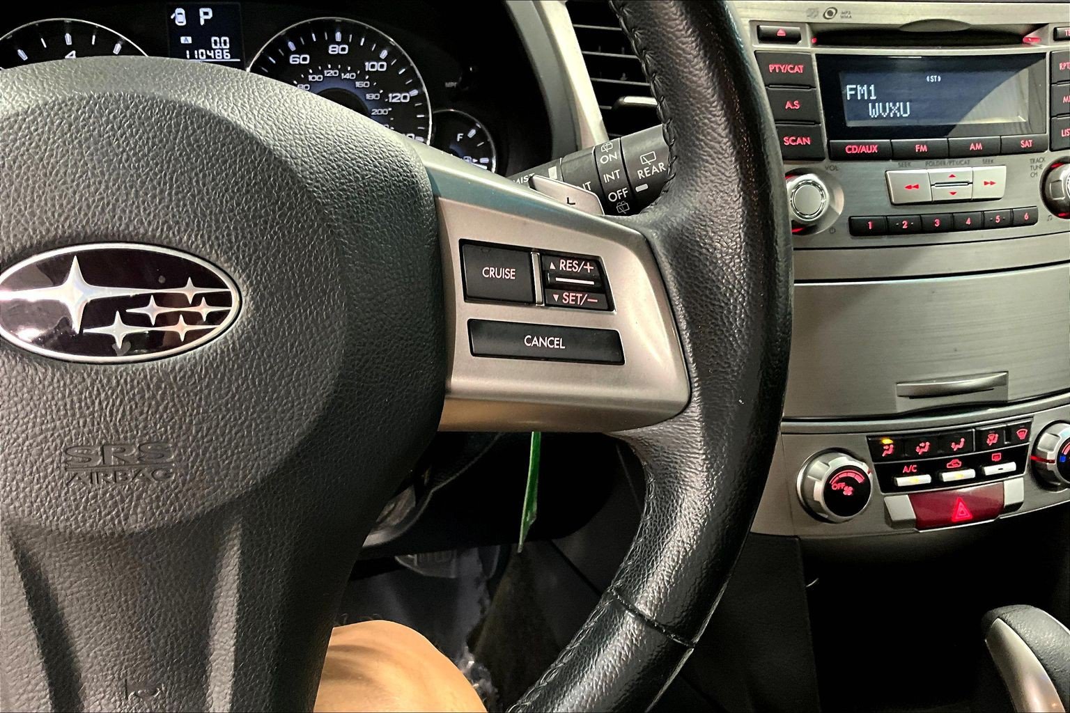 Used 2012 Subaru Outback 2.5i Premium AWD/4WD image 12