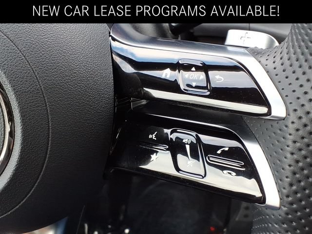 Used 2026 Mercedes-Benz GLC 300 image 10