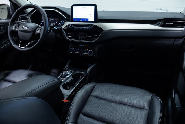 Used 2022 Ford Escape SEL image 24