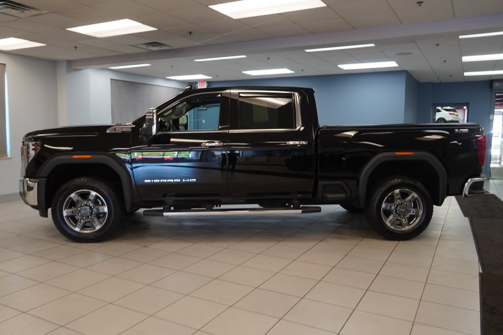Certified 2026 GMC Sierra 2500 SLT AWD/4WD image 2