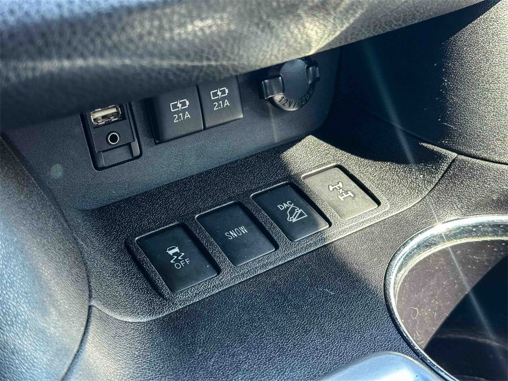Used 2018 Toyota Highlander Limited Platinum image 36