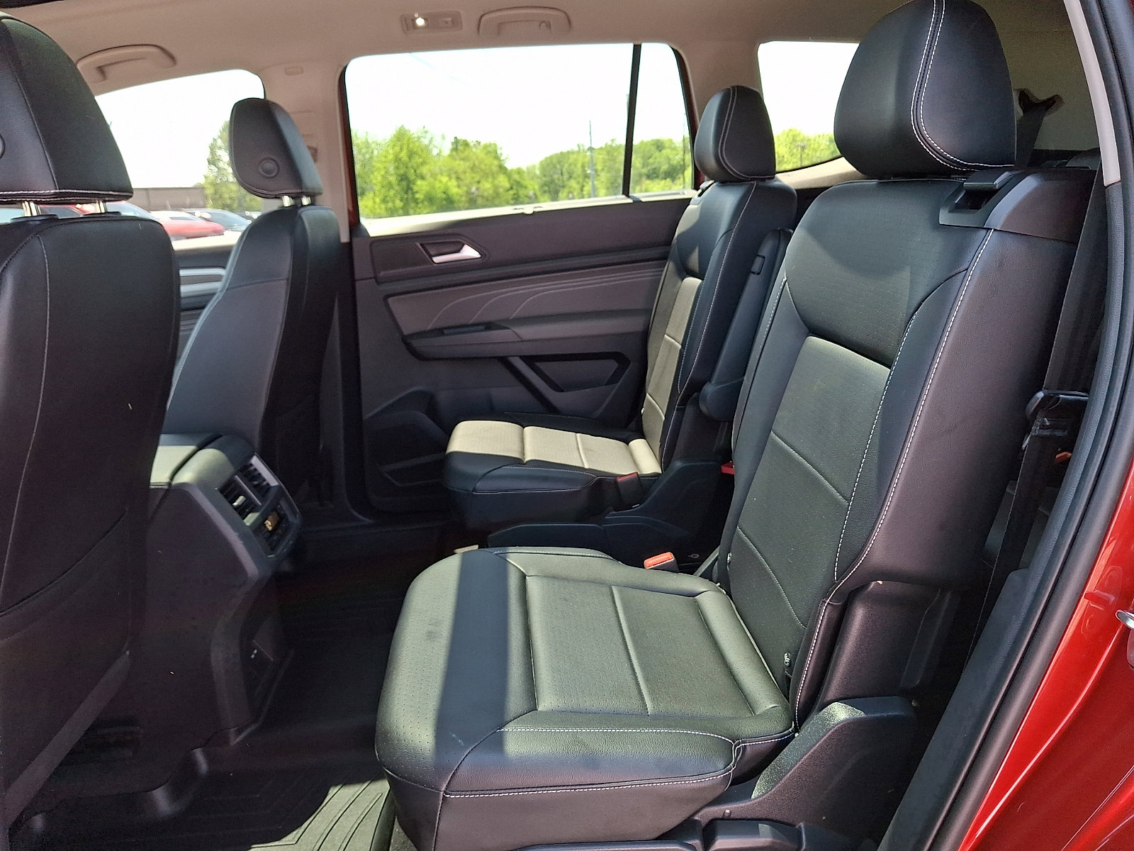 Used 2022 Volkswagen Atlas SEL AWD/4WD image 12
