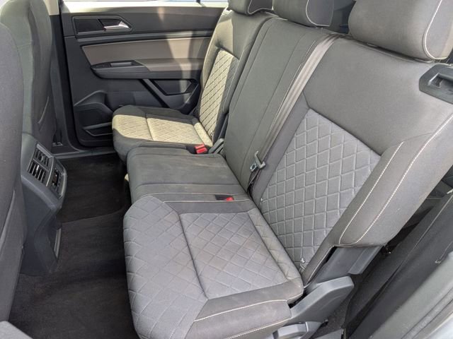 Used 2021 Volkswagen Atlas S image 24