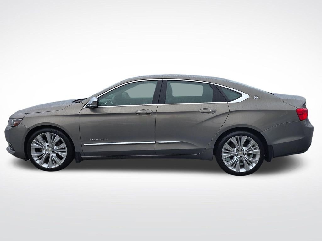 Used 2017 Chevrolet Impala Premier w/ Enhanced Convenience Package FWD image 2