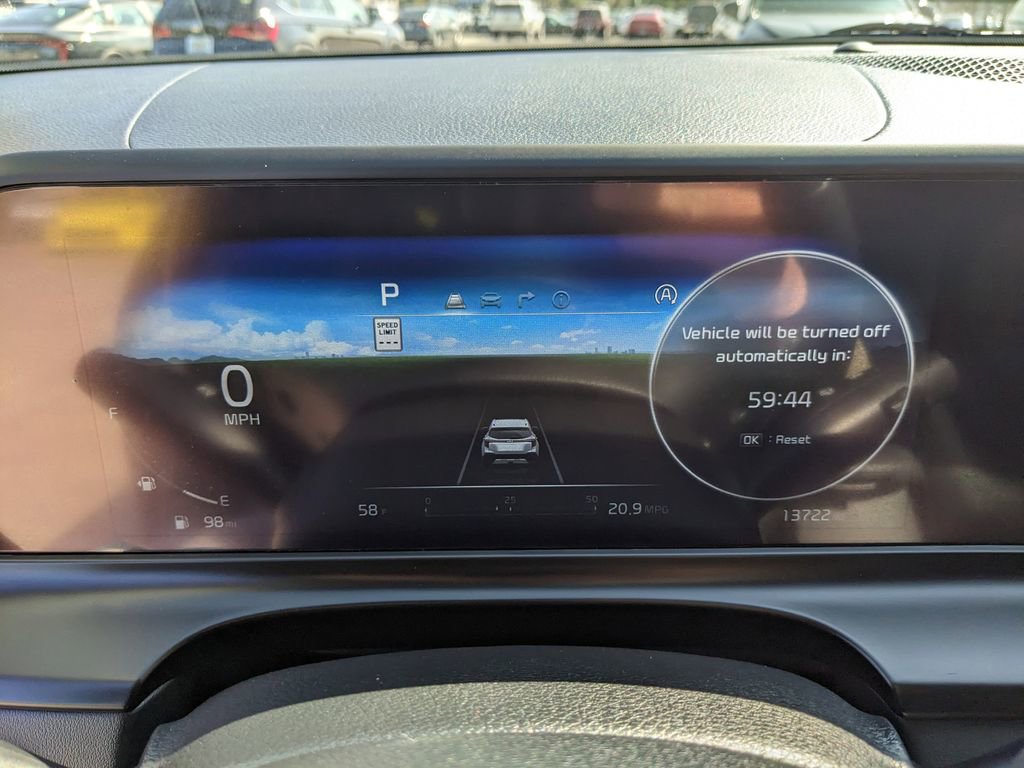 Certified 2025 Kia Seltos EX w/ EX Sunroof Package image 33