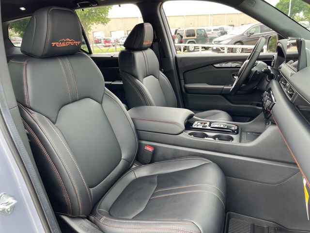 Certified 2026 Honda Pilot TrailSport image 28