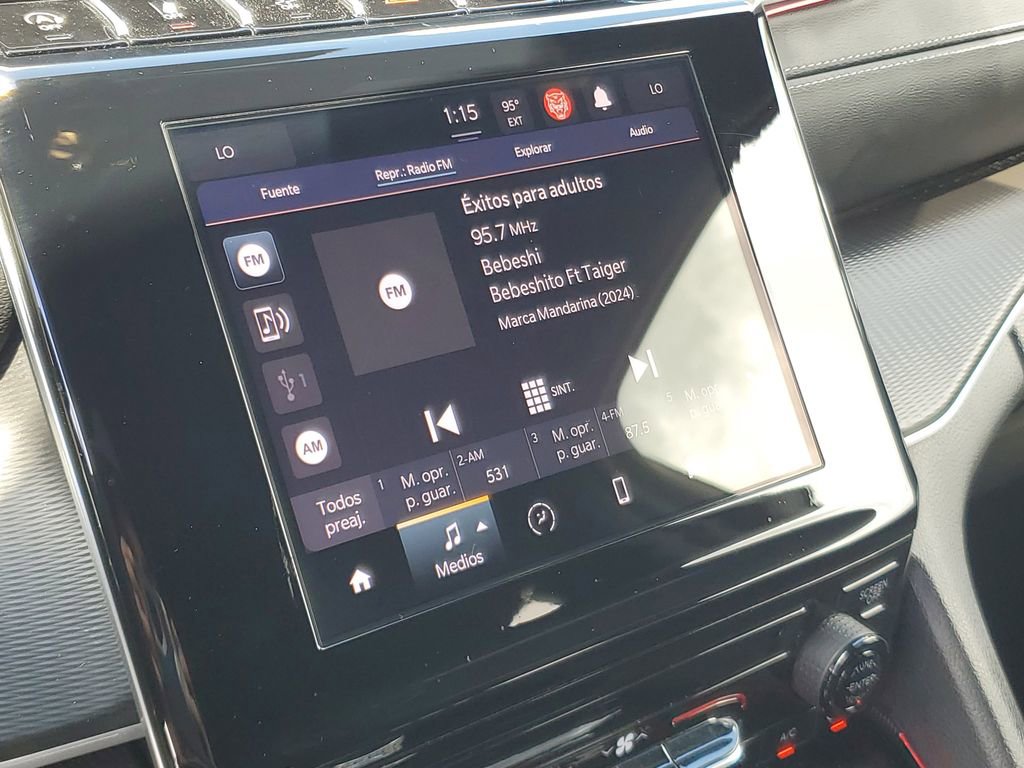 Used 2024 Jeep Grand Cherokee L Laredo w/ Trailer Tow Package image 19