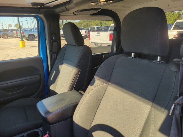 Used 2021 Jeep Wrangler Sport image 11