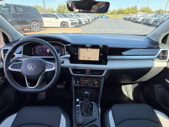 New 2027 Volkswagen Taos SEL AWD/4WD image 10