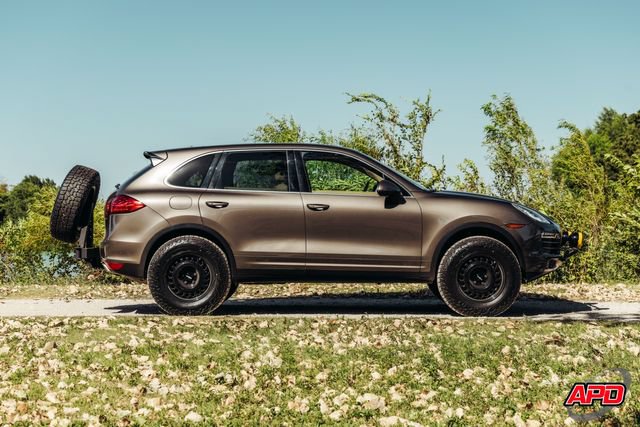 Used 2013 Porsche Cayenne AWD/4WD image 12