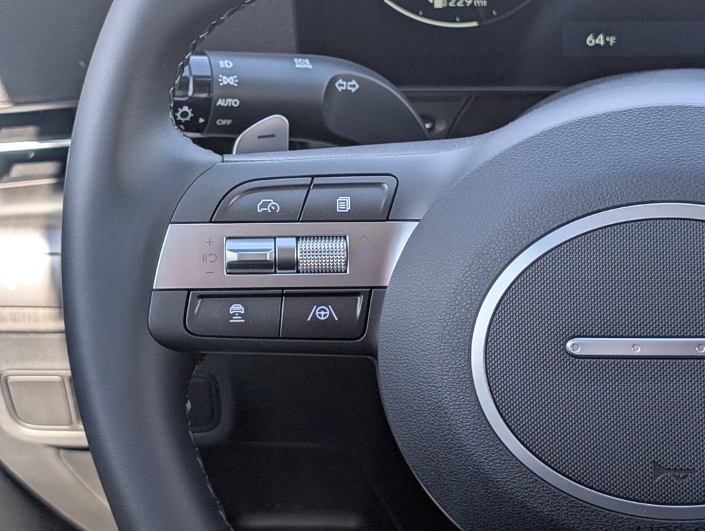 New 2025 Hyundai Kona SEL image 32