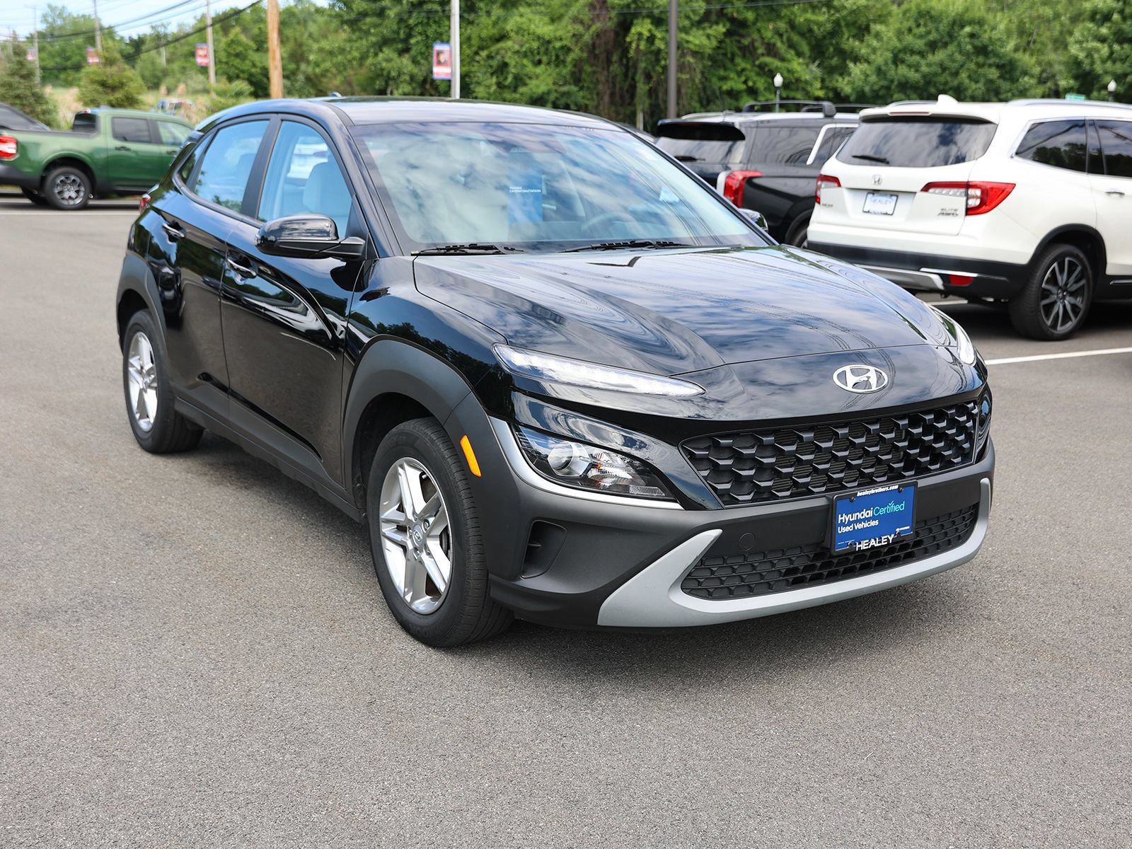 Certified 2023 Hyundai Kona SE w/ Cargo Package AWD/4WD image 1