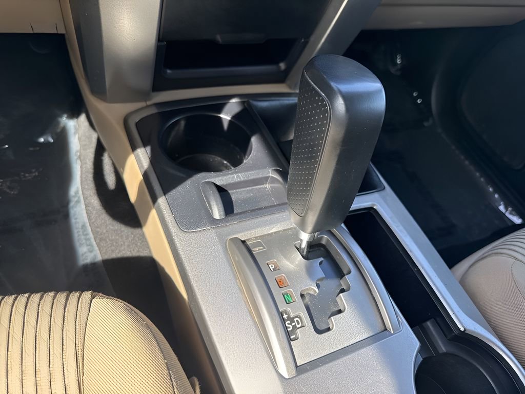 Used 2010 Toyota 4Runner SR5 image 17