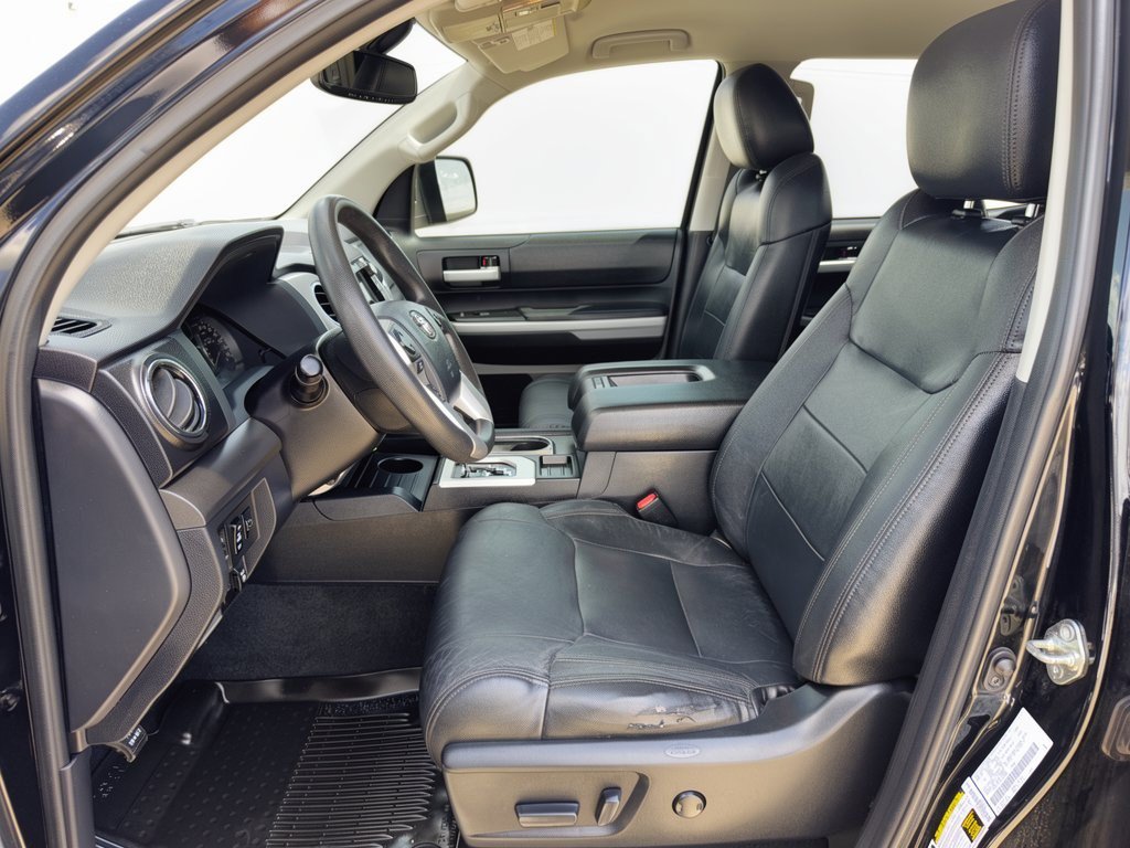 Used 2020 Toyota Tundra SR5 w/ SR5 Upgrade Package AWD/4WD image 5