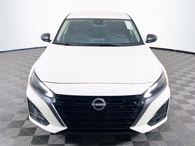 New 2026 Nissan Altima 2.5 SV FWD image 3